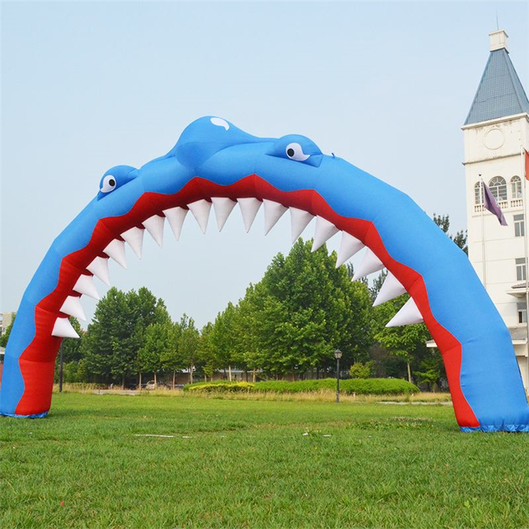 博白鲨鱼广告拱门